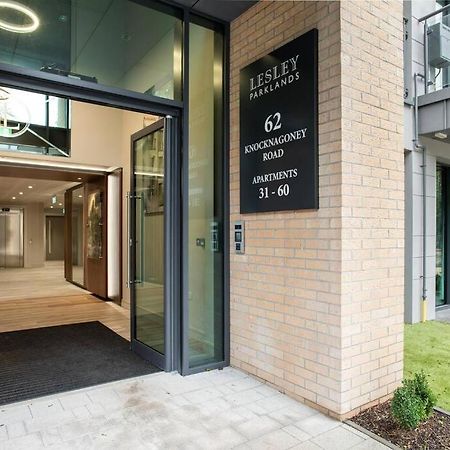 Modern 2Br With Balcony Next To The City Airport Bhd - Free Parking Belfast Eksteriør bilde