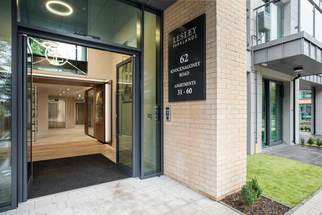 Modern 2Br With Balcony Next To The City Airport Bhd - Free Parking Belfast Eksteriør bilde